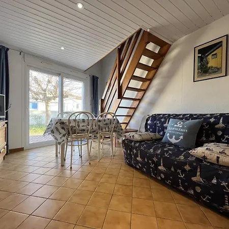 Villa 4 Pièces Oléron 6 Couchages - Saint-denis D'oleron Sdo000-013 *